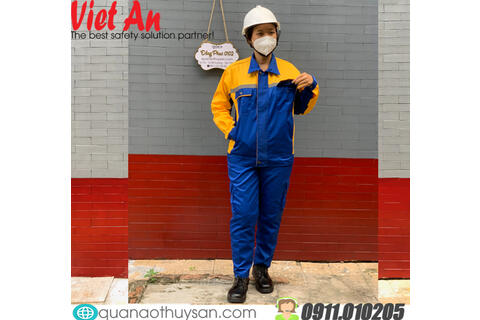 Quần Áo Xanh Phối Vàng